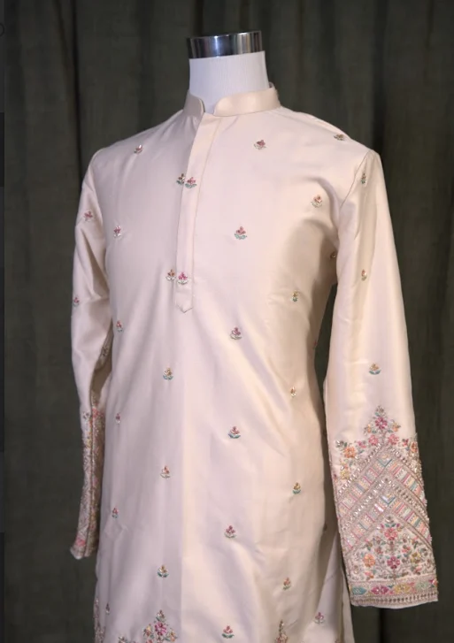 IVORY MEHFIL SIGNATURE  KURAT SET