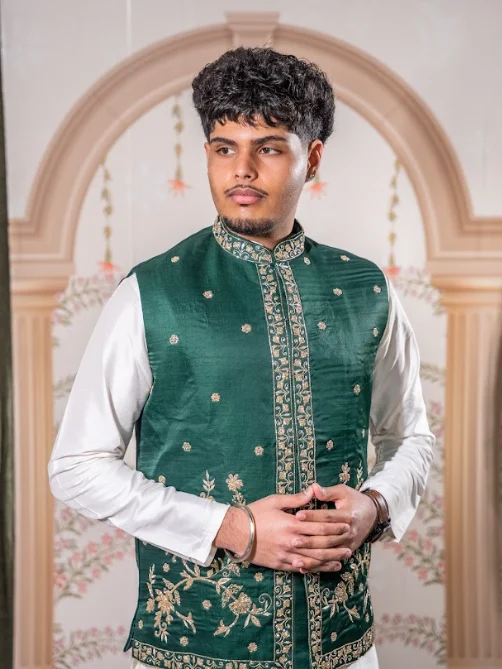 DARBAR-e-NOOR GREEN ZARI KOTI SET