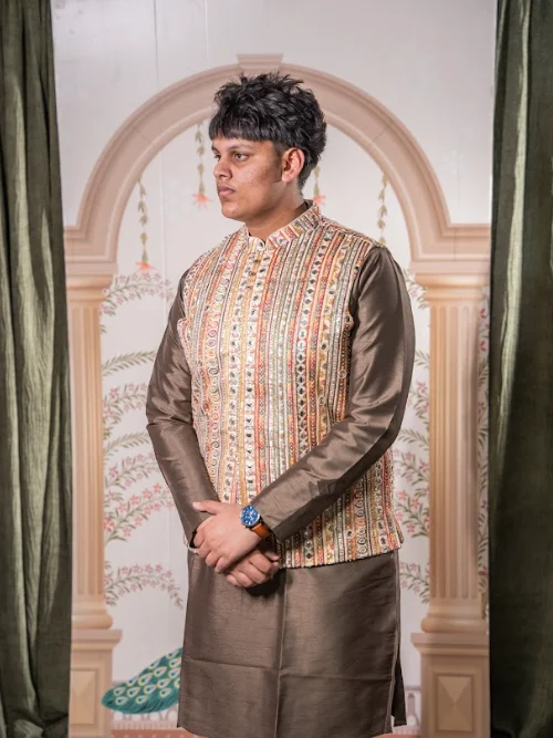 NOOR RANG MULTICOLOUR MIRRORWORK VEST SET